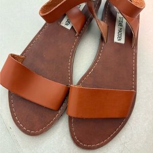 Steve Madden Tan Leather Sandals